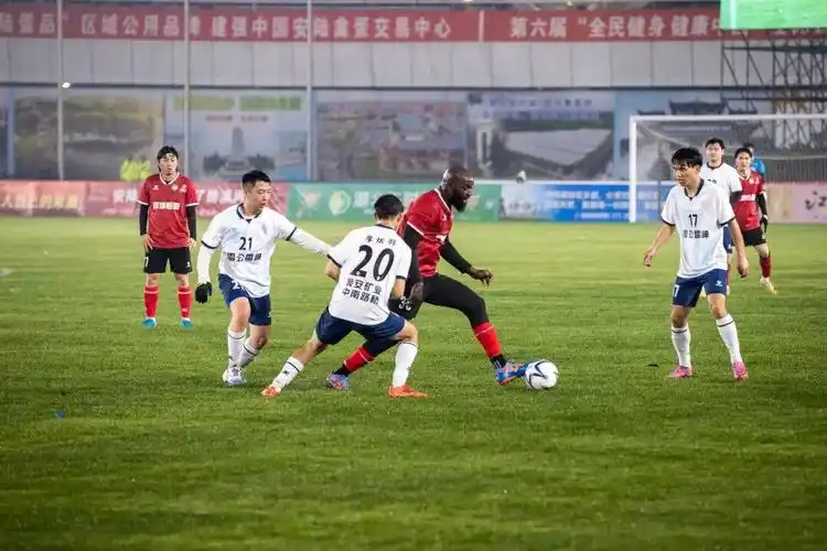 拜仁慕尼黑 VS 皇家马德里